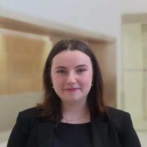 Profile photo of Laura